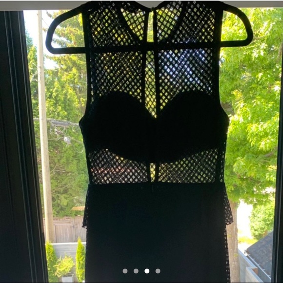 SANDRO Rich mesh midi dress
RETAIL $350 - Picture 3 of 4